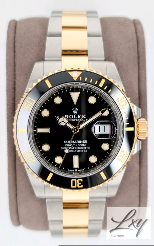 Rolex Submariner Date 41mm Ref. 126613LN Black Dial Oystersteel And Yellow Gold With Band - Lxy Boutique